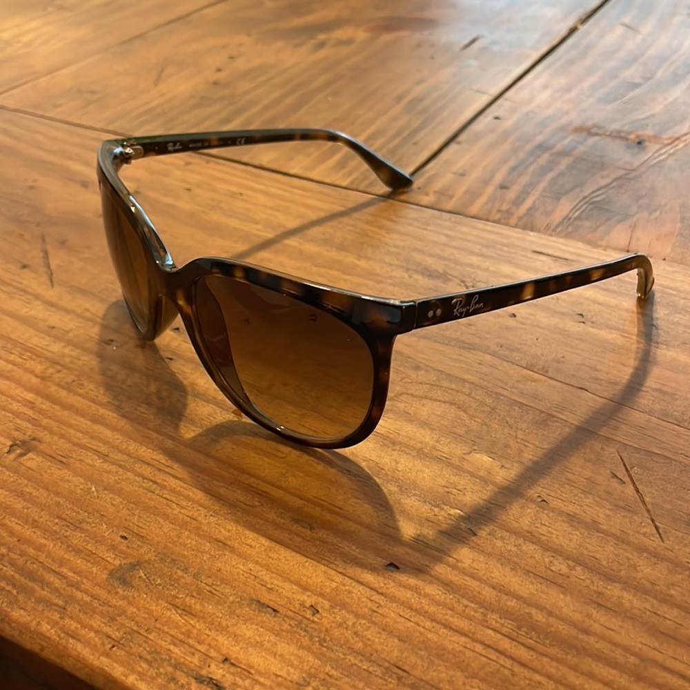 Tortoise Ray-Ban - Picture 2 of 2